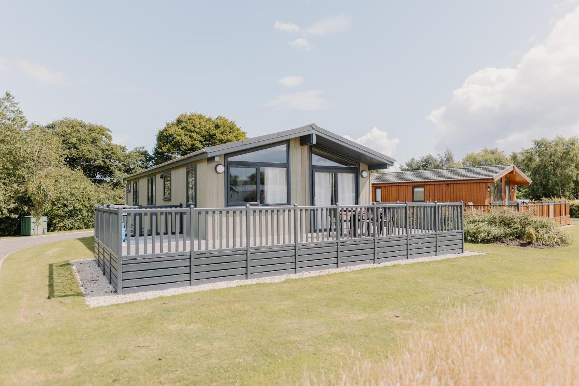 Linwater Holiday Park Newbridge  Buitenkant foto