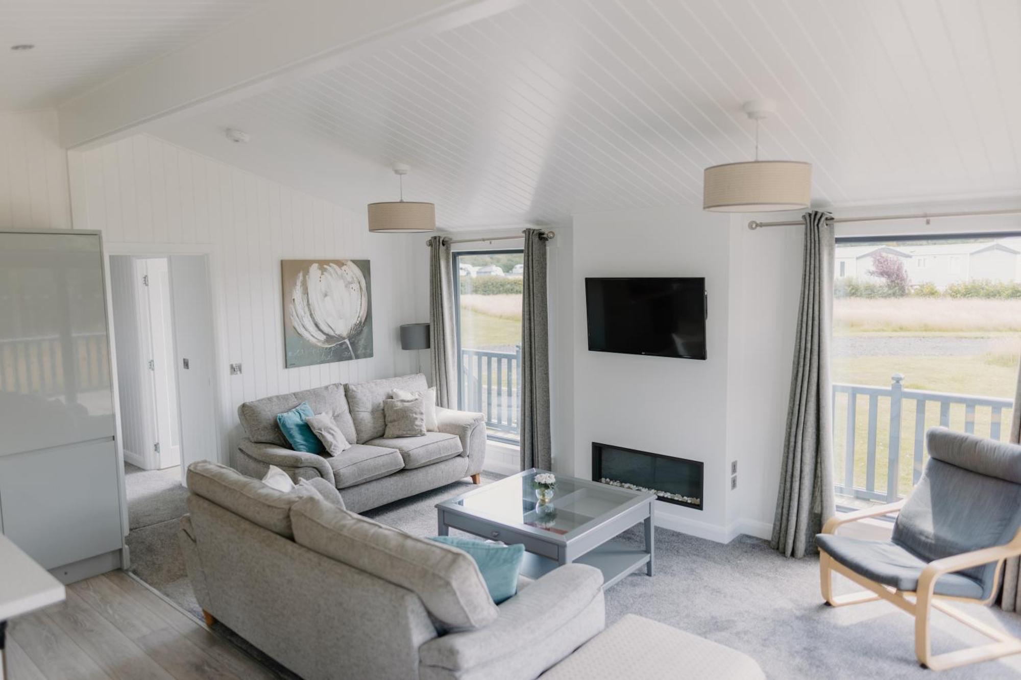 Linwater Holiday Park Newbridge  Buitenkant foto